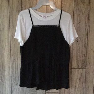 Woman’s casual shirt large